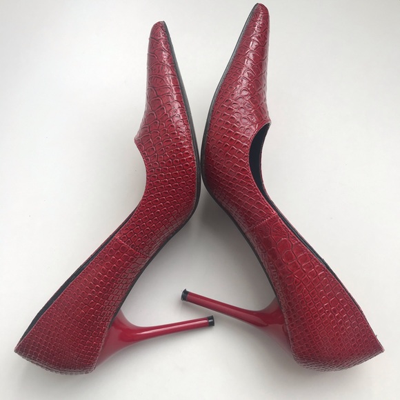 COPY - Roberto Vianni Red Snake Print Leather Pumps sz 8 - Picture 4 of 5
